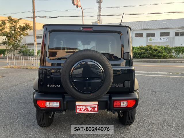 Suzuki JIMNY 2026-06 8220797-15