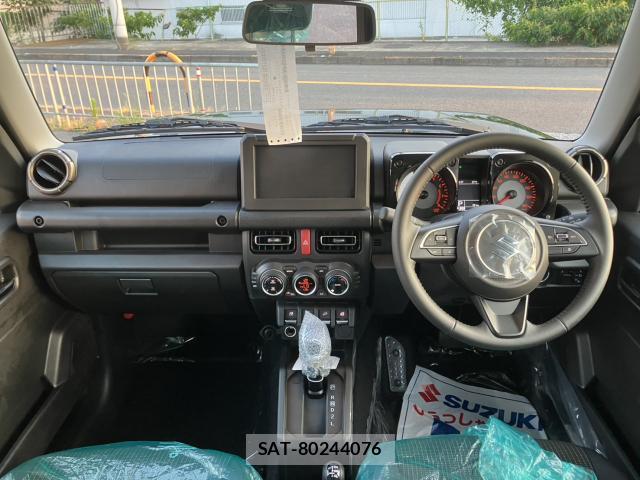 Suzuki JIMNY 2026-06 8220797-2