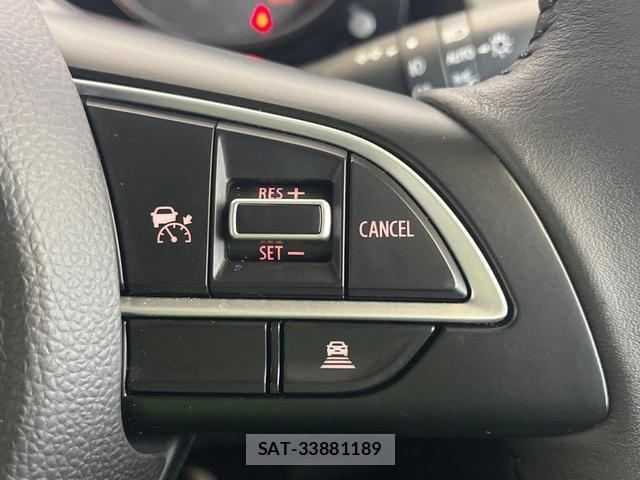 Suzuki JIMNY 2025-07 8221354-4