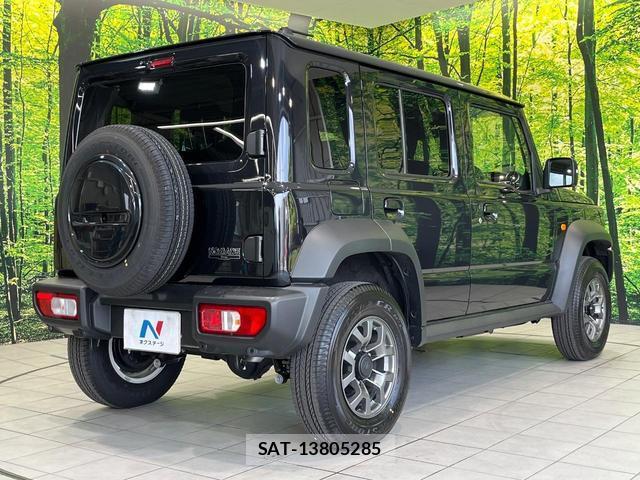 Suzuki JIMNY 2025-07 8221693-16