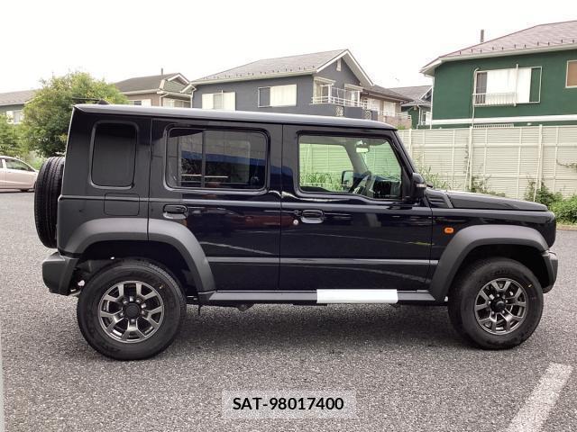 Suzuki JIMNY 2026-04 8222688-2