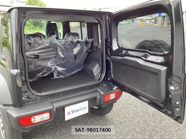 Suzuki JIMNY 2026-04 8222688-9