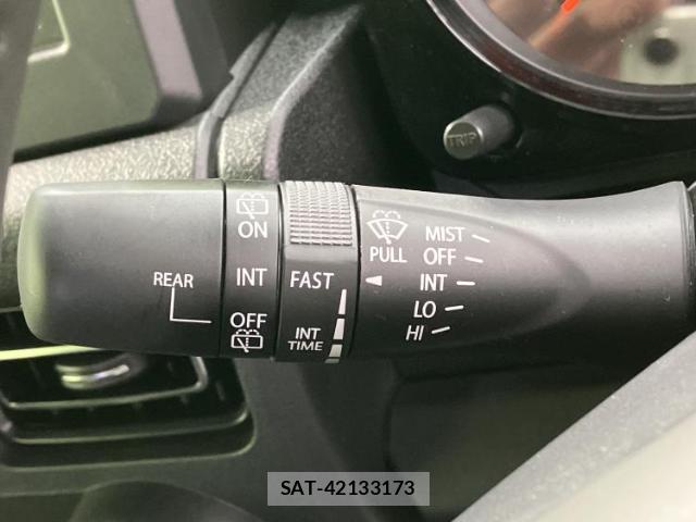 Suzuki JIMNY 2026-05 8225141-11