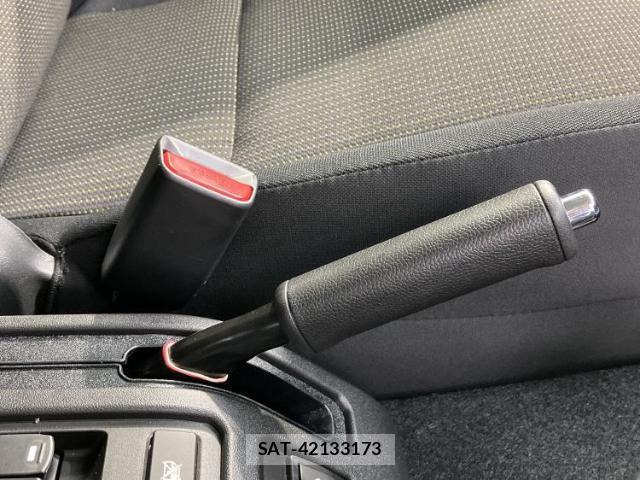 Suzuki JIMNY 2026-05 8225141-16