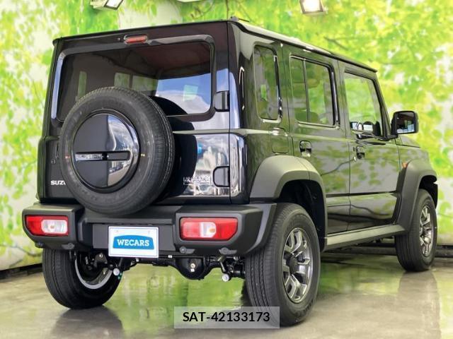 Suzuki JIMNY 2026-05 8225141-2
