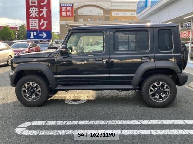 Suzuki JIMNY 2026-02 8225299-1