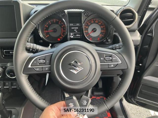 Suzuki JIMNY 2026-02 8225299-9