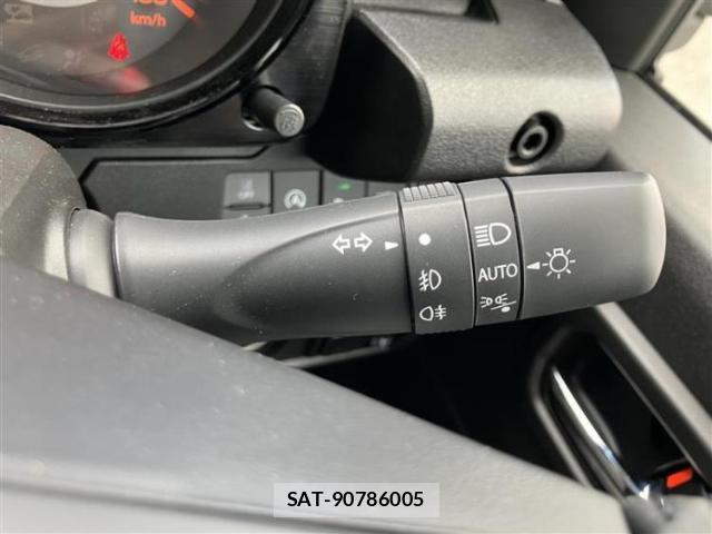 Suzuki JIMNY 2026-05 8225411-11