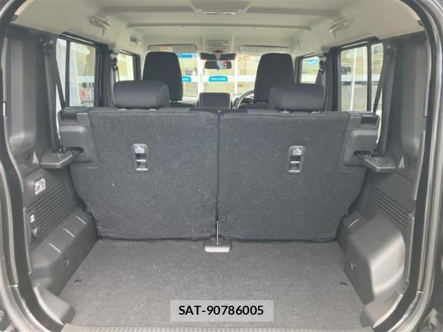 Suzuki JIMNY 2026-05 8225411-6