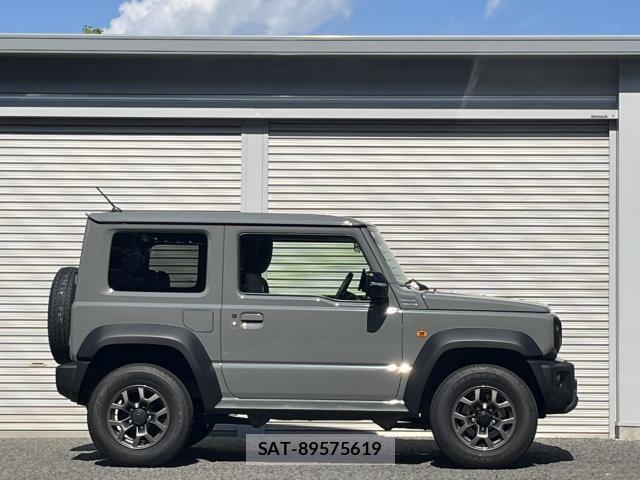 Suzuki JIMNY SIERRA 2023-09 8216244-14