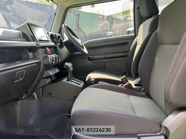 Suzuki JIMNY SIERRA 2023-02 8216249-17