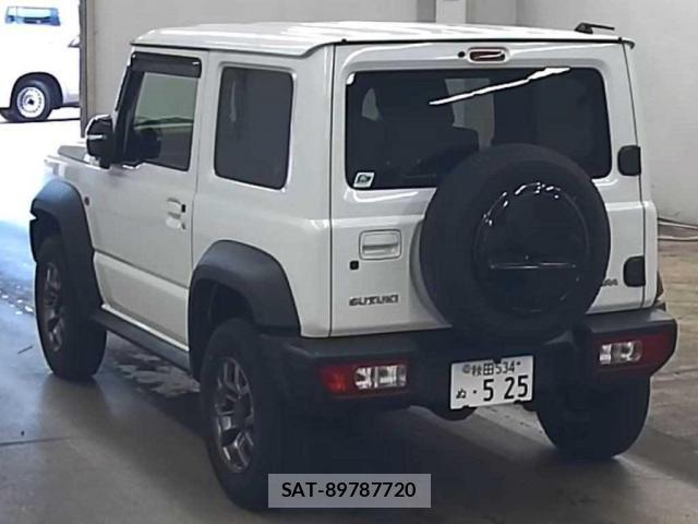 Suzuki JIMNY SIERRA 2022-08 8217506-4