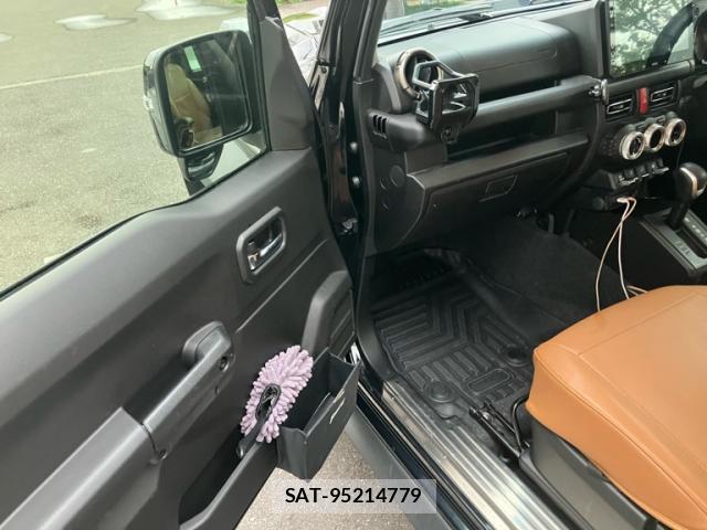 Suzuki JIMNY SIERRA 2023-03 8219625-9