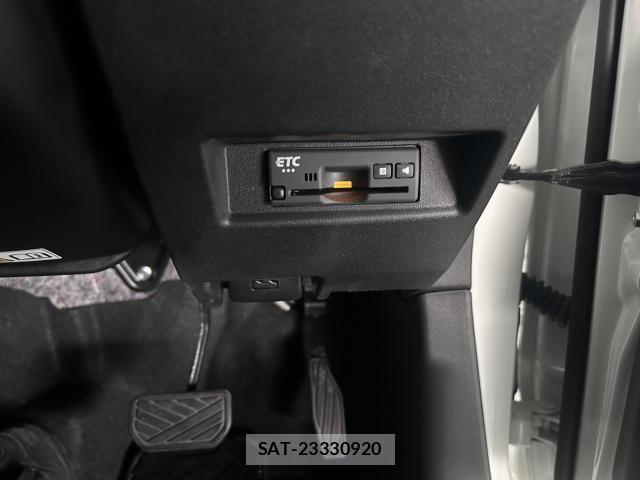 Suzuki JIMNY SIERRA 2020-01 8223660-14