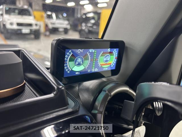 Suzuki JIMNY SIERRA 2021-02 8223685-17