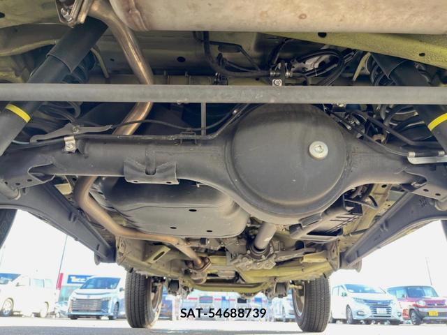 Suzuki JIMNY 2021-09 8216356-18