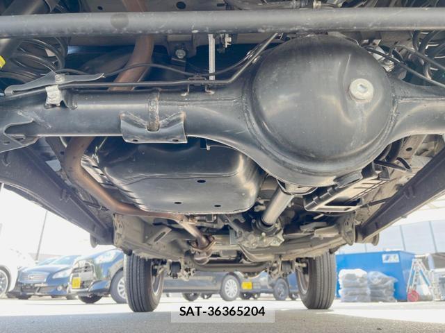 Suzuki JIMNY 2024-10 8218472-18