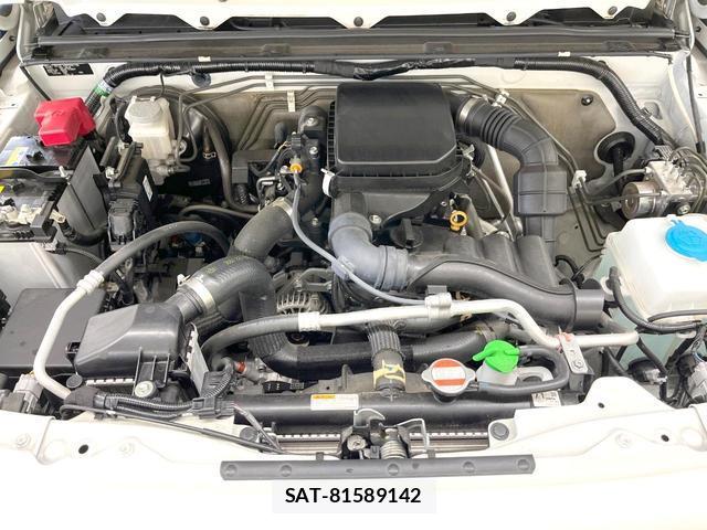Suzuki JIMNY 2023-12 8219393-17