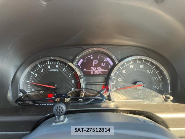 Suzuki JIMNY 2015-01 8219775-11