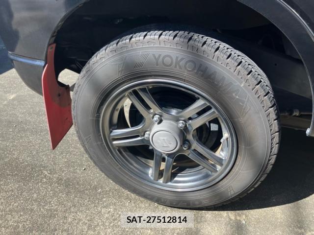 Suzuki JIMNY 2015-01 8219775-3