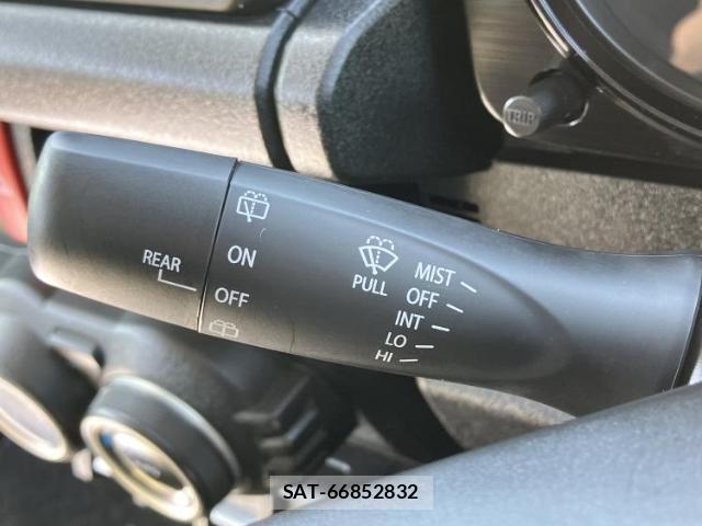 Suzuki JIMNY 2023-10 8220142-15