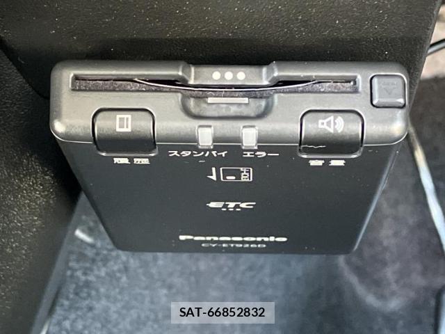 Suzuki JIMNY 2023-10 8220142-17