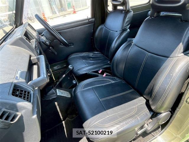Suzuki JIMNY 1992 8220405-12