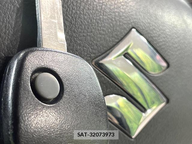 Suzuki JIMNY 2017-10 8220759-6