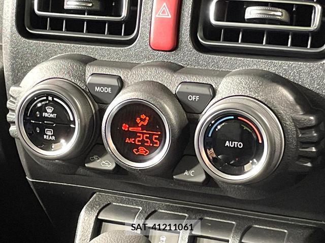 Suzuki JIMNY 2026-07 8220762-6