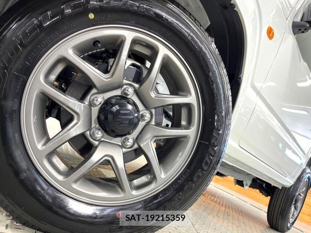 Suzuki JIMNY 2024-08 8221608-10