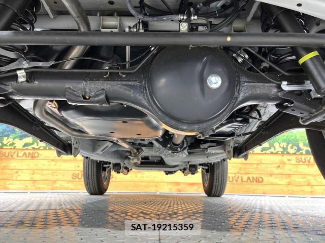 Suzuki JIMNY 2024-08 8221608-16