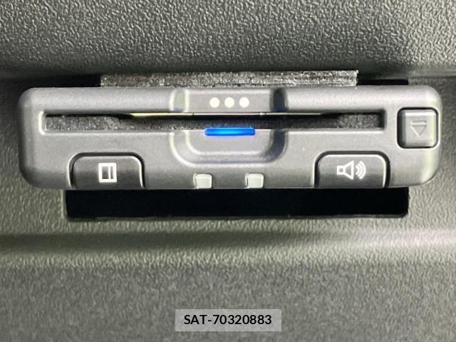 Suzuki JIMNY 2022-05 8221623-16