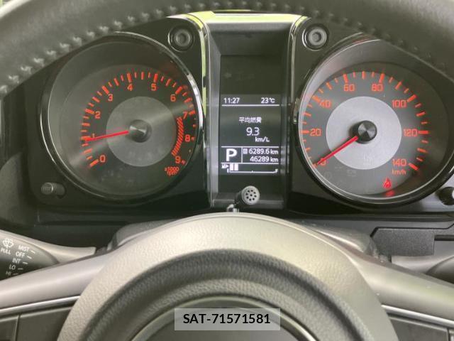 Suzuki JIMNY 2019-01 8221795-13