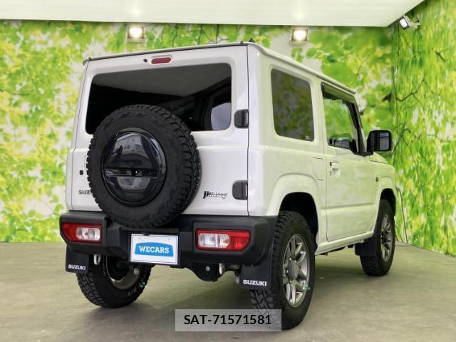 Suzuki JIMNY 2019-01 8221795-2