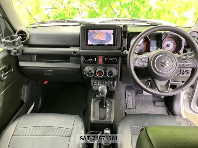 Suzuki JIMNY 2019-01 8221795-3