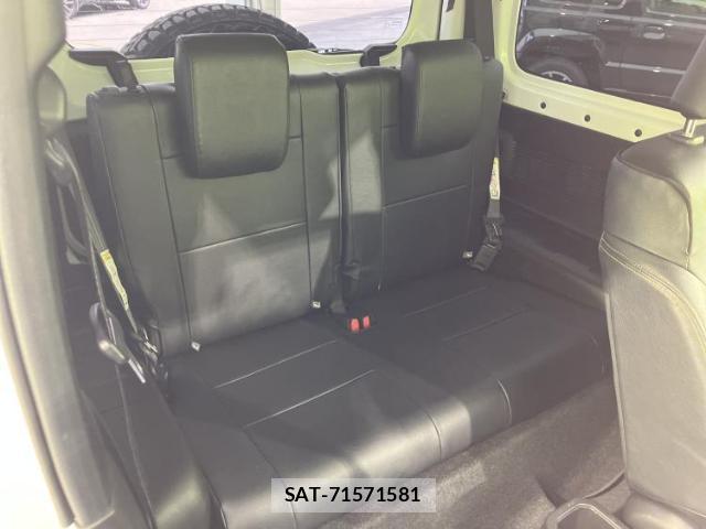 Suzuki JIMNY 2019-01 8221795-5