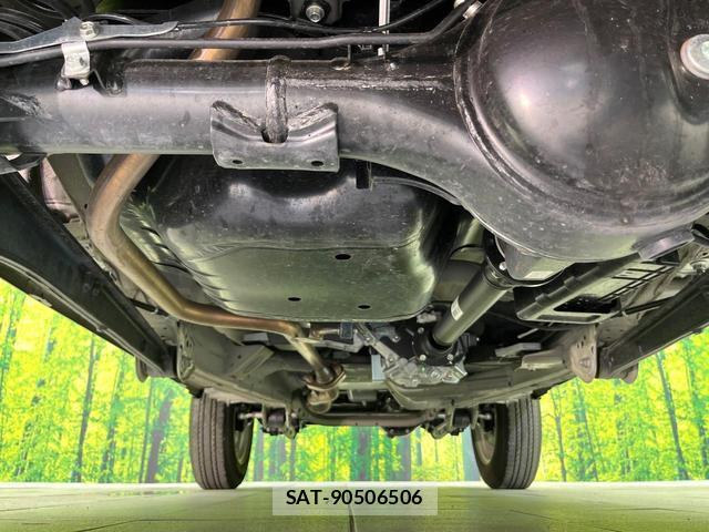 Suzuki JIMNY 2025-09 8222113-18