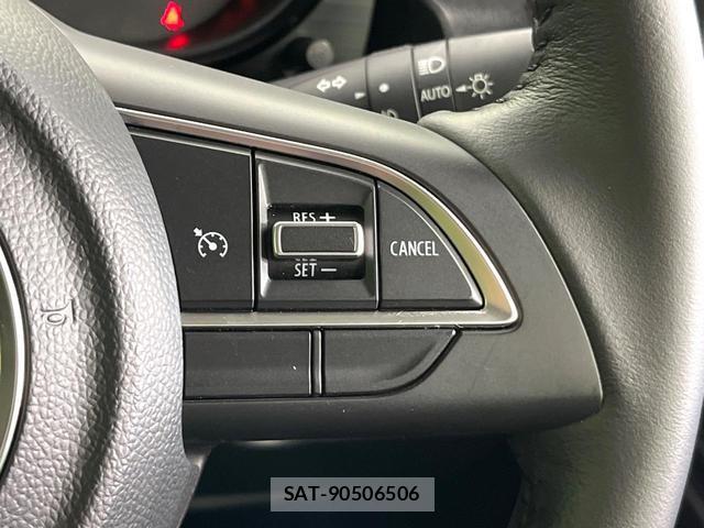Suzuki JIMNY 2025-09 8222113-6