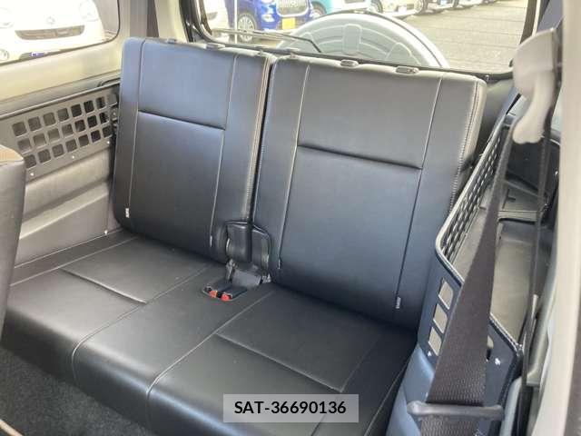Suzuki JIMNY 2015-12 8222654-14