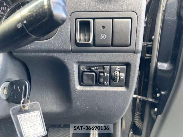 Suzuki JIMNY 2015-12 8222654-15