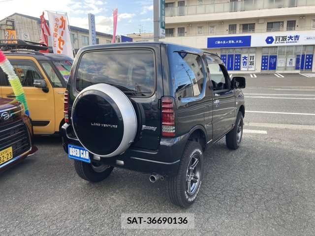 Suzuki JIMNY 2015-12 8222654-3