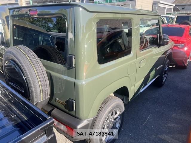 Suzuki JIMNY 2026-04 8223013-2