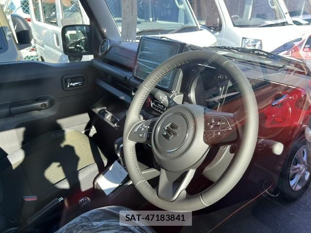 Suzuki JIMNY 2026-04 8223013-4