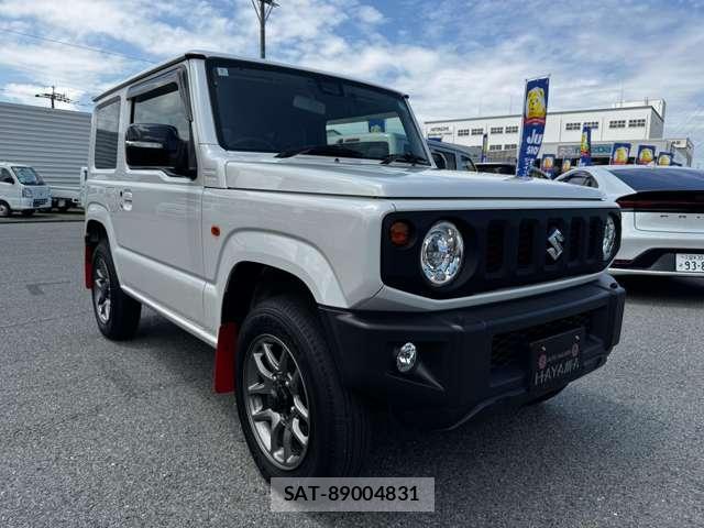 Suzuki JIMNY 2024-05 8223303-4