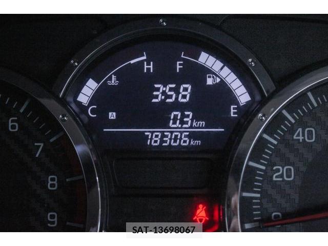 Suzuki JIMNY 2017-07 8223319-17