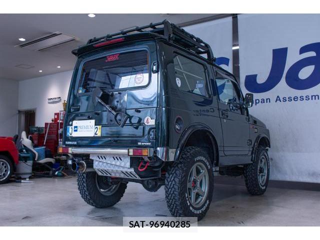 Suzuki JIMNY 1997 8223320-1