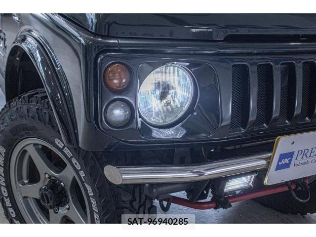 Suzuki JIMNY 1997 8223320-13