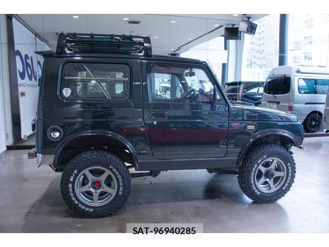 Suzuki JIMNY 1997 8223320-3