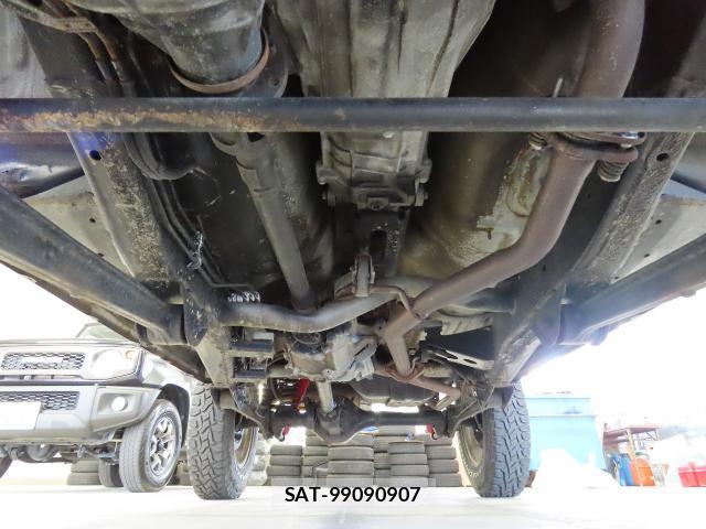 Suzuki JIMNY 2005 8224785-17