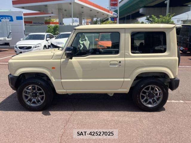 Suzuki JIMNY 2024-05 8225186-1